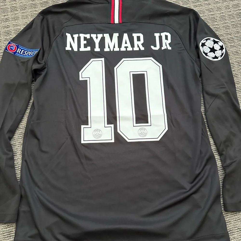 PSG Neymar Soccer Jersey 2018/19 Black - Picture 6 of 7